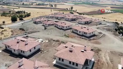 Asrın felaketi sonrasında inşa edilen köy evlerinin son hali görüntülendi
