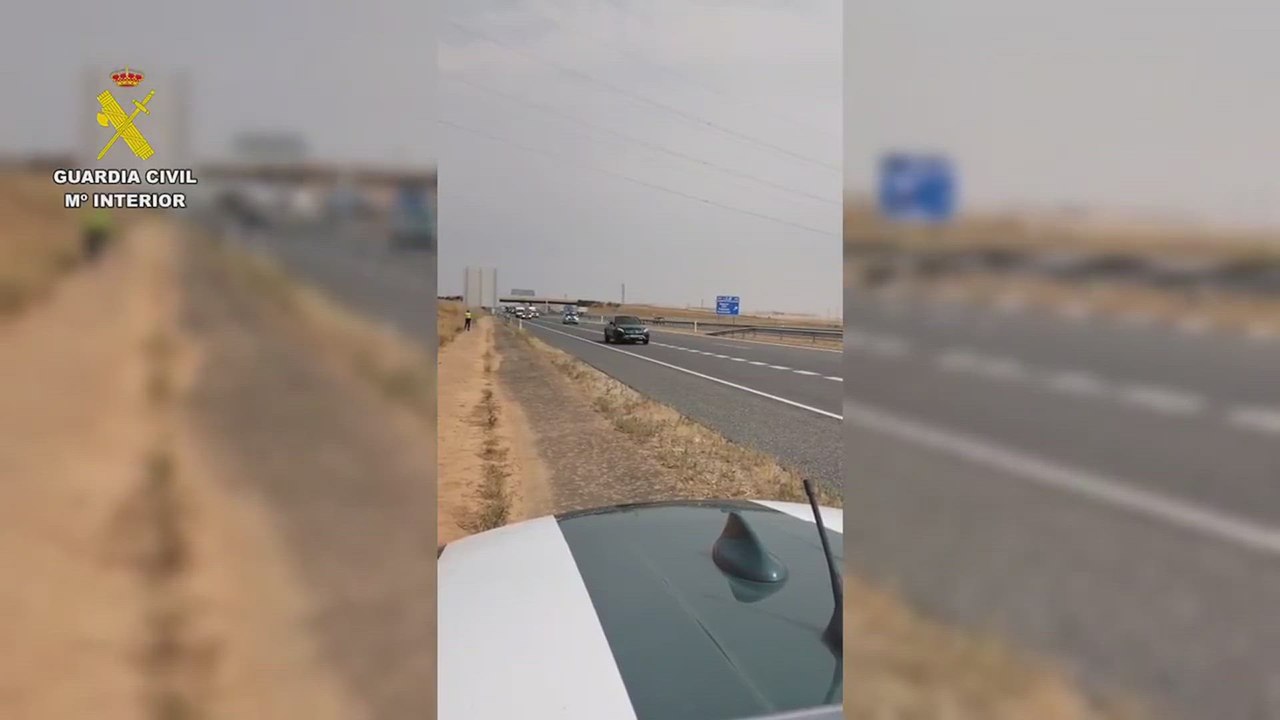 Bomberos procedente de Alemania refuerzan las ayudas para la extinción de los incendios forestales