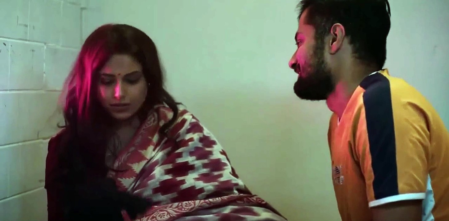 Sneha Paul Hot from Chawl House Webseries