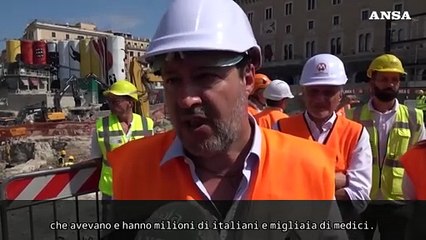 Salvini: "Commissione vaccini? Al ministero qualcosa non va"