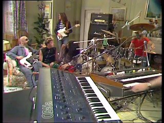 Gillan - No Laughing In Heaven