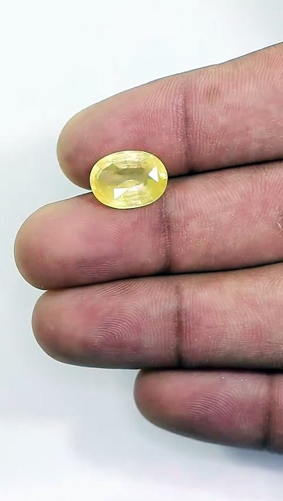 Precious Yellow Sapphire Stone