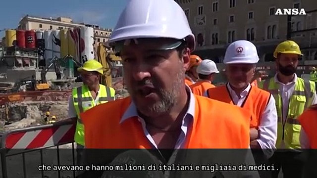 Salvini: Commissione vaccini? Al ministero qualcosa non va