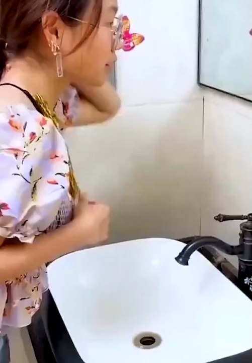 These bathroom accessories will make you say wow at every corner!