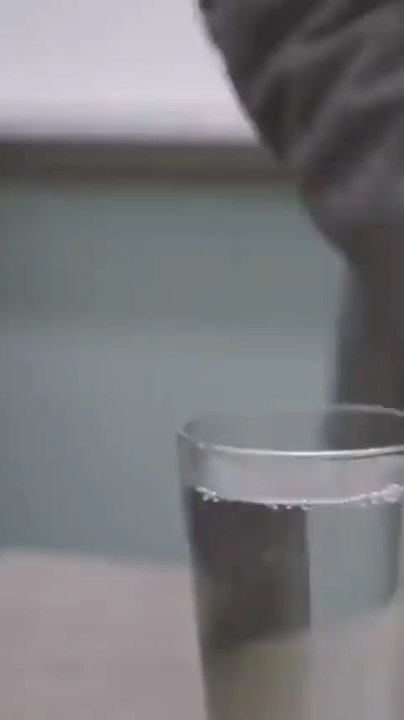 How much seen glass water 🌊