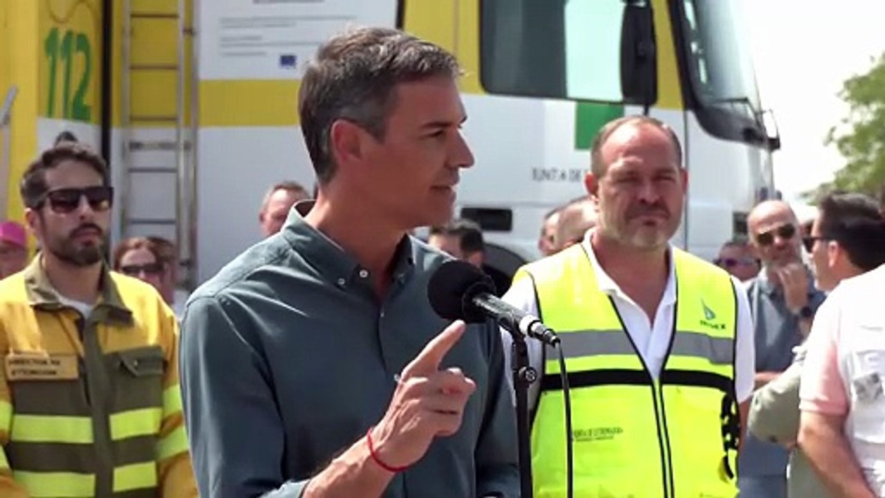 Pedro Sánchez dice que aún quedan "horas difíciles" por los incendios en España