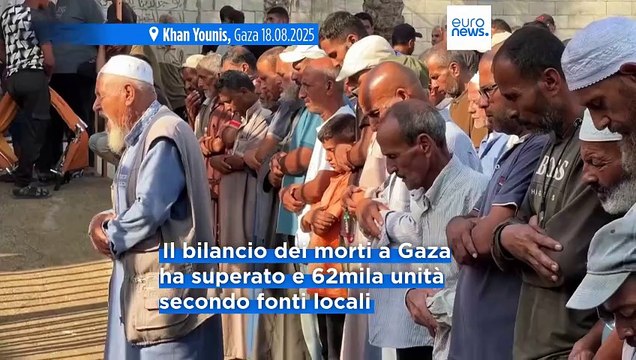 Una nave con centinaia di tonnellate di aiuti alimentari per Gaza si avvicina alle coste israeliane