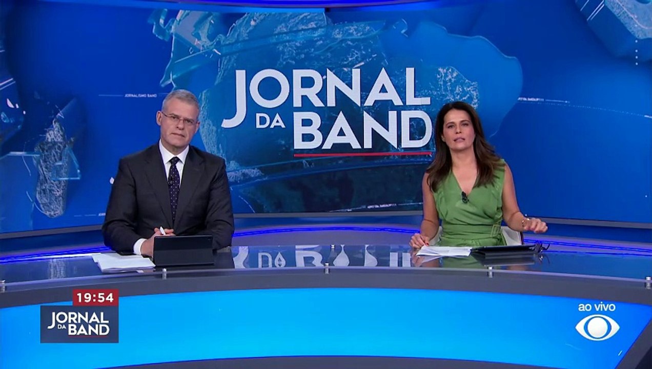 Lauana Prado fala sobre susto em voo