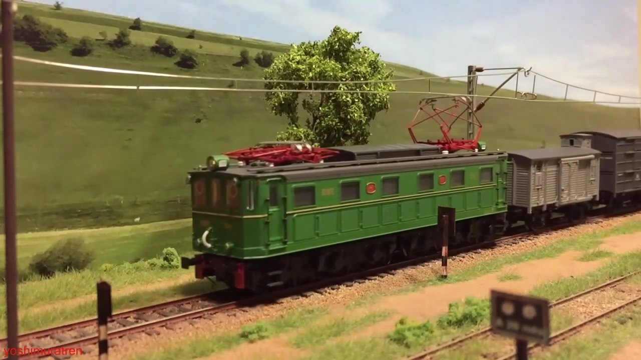 66-Locomotora serie 7000 Renfe, de Ibertren con sonido.