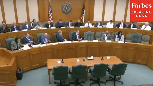 Texas Representative Calls Out 'Fishy' Redistricting Bill To GOP Colleagues