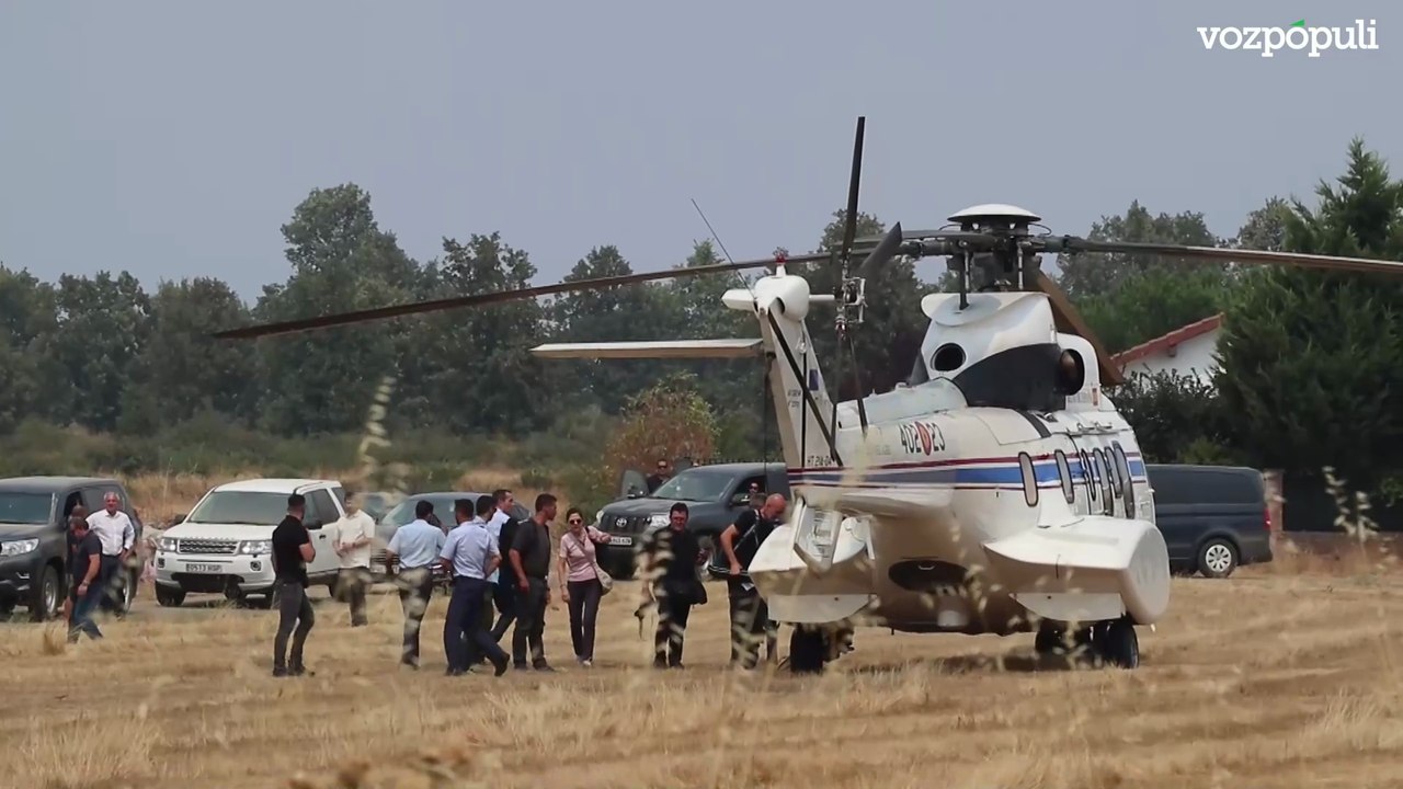 Entre aplausos, insultos e incluso enfrentamientos entre los vecinos: así ha transcurrido la visita de Sánchez a Zamora