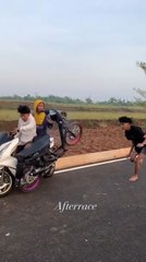 Uncontrolled Motorcycle Hits Scooter After Throttle Fails