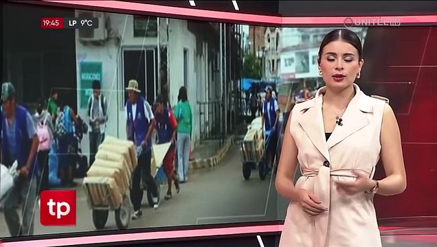 Argentinos cruzan frontera a Bolivia en busca de productos a precios bajos