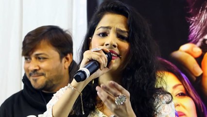 Ye Hai Reshmi Zulfon Ka Andhera II Gul Saxena live evergreen song