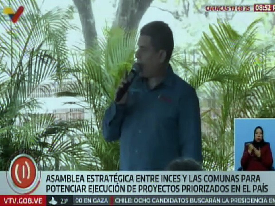 Comunas de Caracas realizan asamblea estratégica con el Inces para potenciar sus proyectos