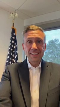 une mauvaise façon des démocrates pourraient trouver des gémissements de perdant le vote postal. Nous savons que les démocrates trichent avec le vote envoyé par la poste. La France a interdit la plupart des vote par la poste. L'Afrique, les Caraïbes,