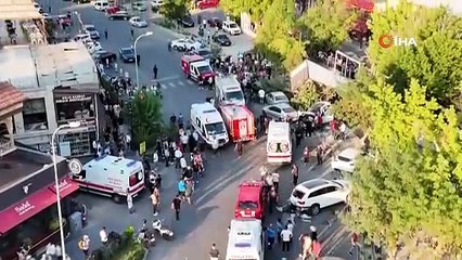 Freni patlayan kamyon 10 araca çarpıp, kanala düştü