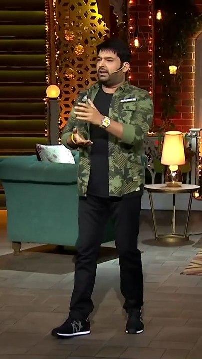 Kapil Sharma’s Best Punchlines – Non Stop Comedy Ride-25