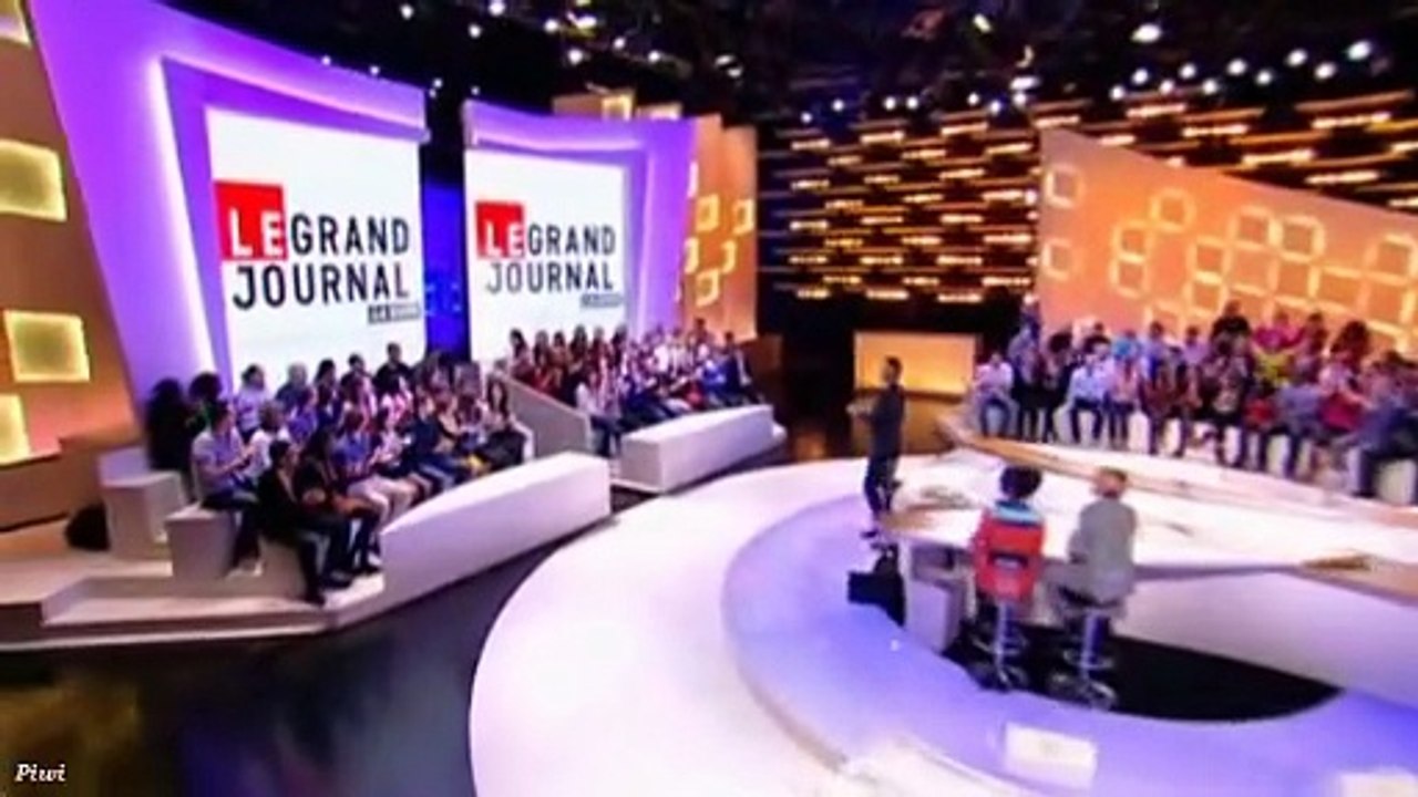 Johnny Hallyday – Le Grand Journal (Canal+) – 09 Décembre 2011 – Sortie d'« Autoportrait » & Tournée 2012