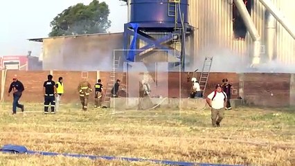 300 SUD CORONEL EXPLOSION BOMBEROS T- 58 SEGU