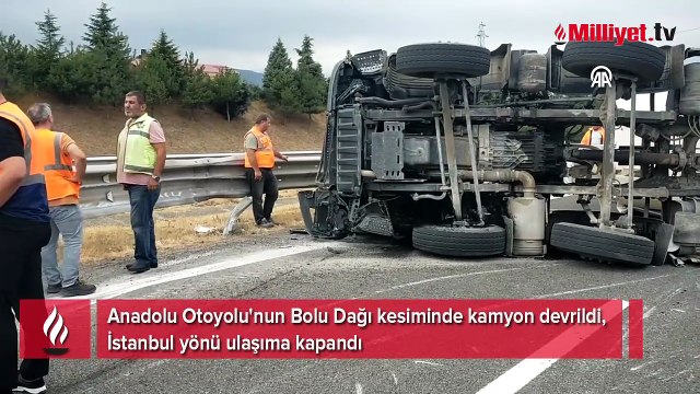 Anadolu Otoyolu'nun Bolu Dağı kesiminde kamyon devrildi