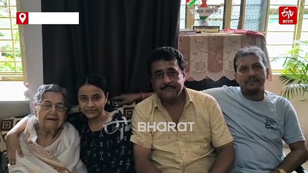 देवघर की आयुषी मुखर्जी ने नीट पीजी 2025 में लहराया परचम, देशभर में हासिल किया 116वां रैंक