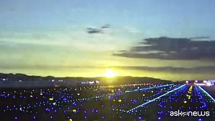 Una misteriosa palla di fuoco illumina il cielo del Giappone