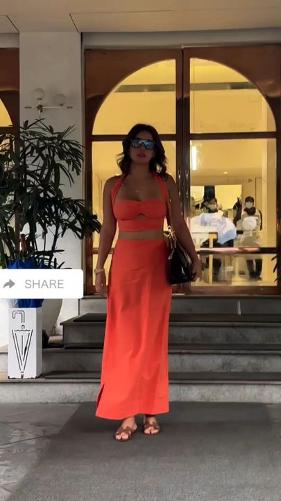 Bollywood Actress Aisha Sharma Looks Beautiful in Bandra Mumbai ❤️🔥😍 #aishasharma #bollywood #actresses #actressreels