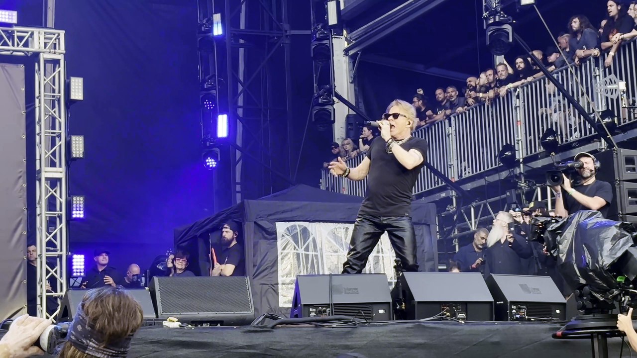 Guns N' Roses - Sabbath Bloody Sabbath (Black Sabbath cover) (Back to the Beginning, Birmingham - 05.07.2025)