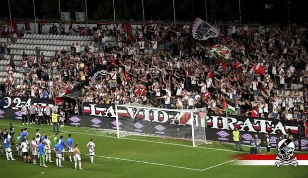Así recibe el Rayo a los nuevos fichajes: Veías a Falcao en la plaza más random de Vallecas