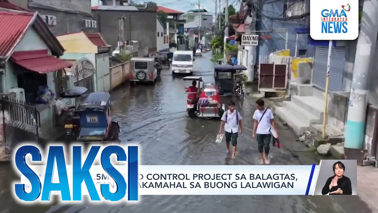 Flood control project, idineklarang tapos na noong Sept. 2024; inabutan ng GMA Integrated News na kinukumpuni at tinatambakan ng bato | Saksi