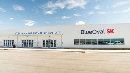 [기업] SK온·포드 미 합작법인 첫 상업 생산 시작 / YTN