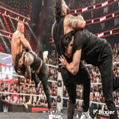 This is how Roman Reigns attacked Bron Breaker and Bronson Reed on WWE Raw