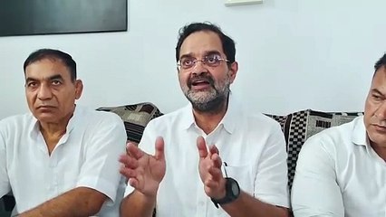 जींद में बीरेंद्र सिंह ने वरिष्ठ कांग्रेस नेताओं को घेरा, कहा- कांग्रेस मजबूत करो वरना घर से बाहर नहीं निकलने देंगे