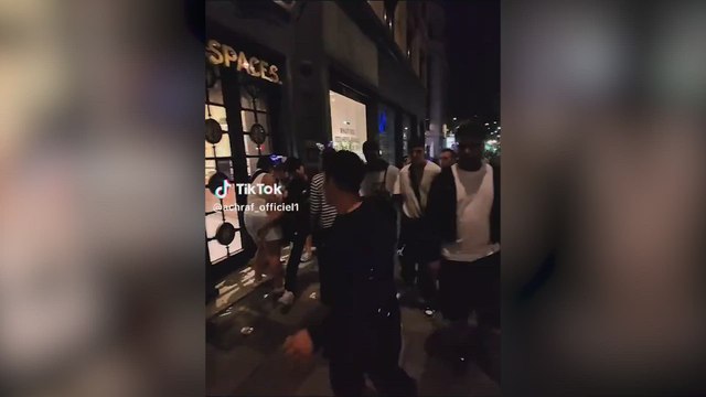 La incómoda escena de Nico Williams ante la insistencia de un aficionado culé