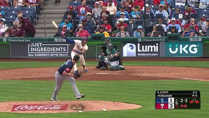 Jugada defensiva de Julio Rodriguez