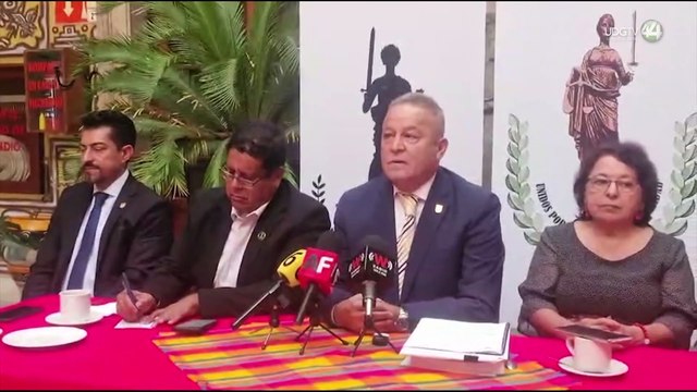 Un cobro ilegal la expedición de cédulas profesionales consideran los abogados de Jalisco