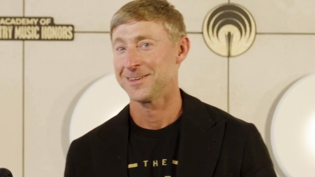 Ashley Gorley On Honoring Jelly Roll & His Impact, Gives His Opinion on Morgan Wallen Not Submitting Album for the Grammys | ACM Honors 2025