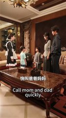 The kids pays for mom not knowing that she is the real mom