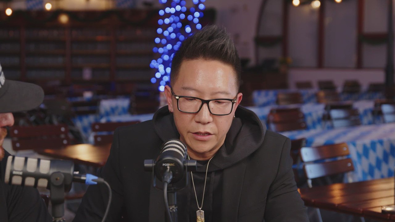 He Posted a Sushi Burger. Got 50 Million Views on Instagram. And Built an Empire.