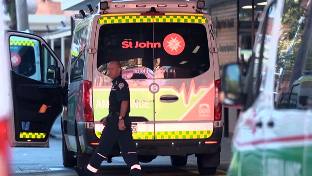 WA health boss says surge in over a thousand triple-zero calls forced postponement of elective surgeries