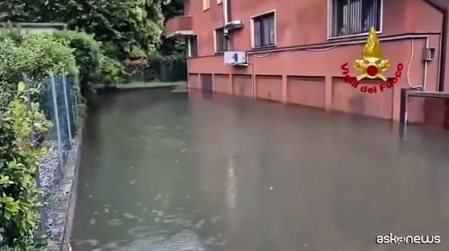 Maltempo nel Nord e Centro-Italia, oltre 400 interventi Vigili del Fuoco