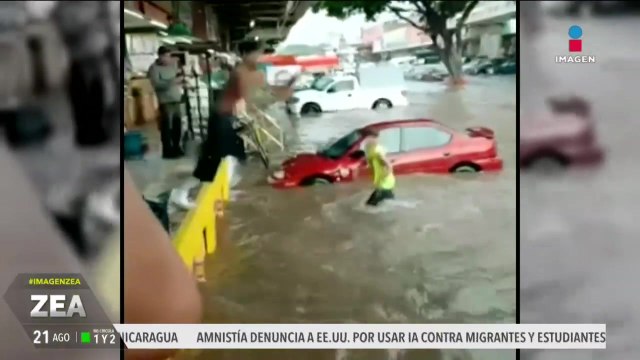 Fuertes lluvias dejan severas inundaciones en Guadalajara, Jalisco