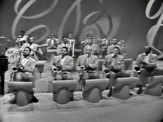 Count Basie y su orquesta "One O'Clock Jump" en el show de Ed Sullivan