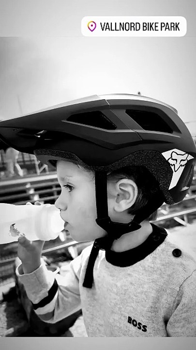 Marion Rousse a filmé son fils Nino au bike park, en Andorre, le 21 août 2025.