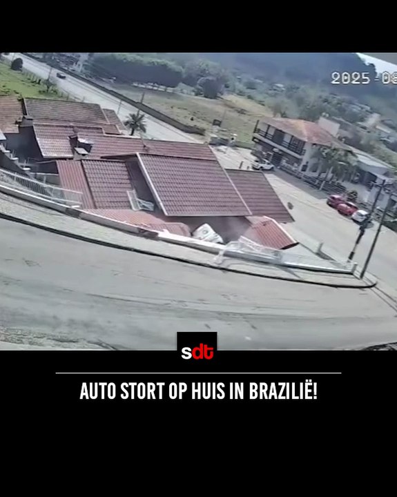 🚗💥 Auto putoaa talon päälle Brasiliassa!