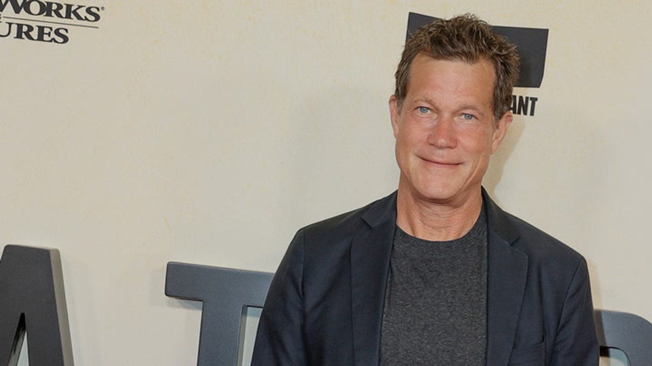 'Nip/Tuck' star Dylan Walsh and his family involved in car crash in New Jersey