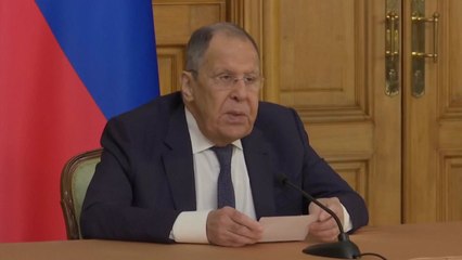 러 외무 "푸틴, 젤렌스키 정당성 문제 해결돼야 회담" / YTN