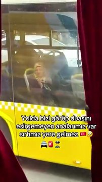 İETT’deki kadının yaptığı şoke etti! Sosyal medya onu konuşuyor