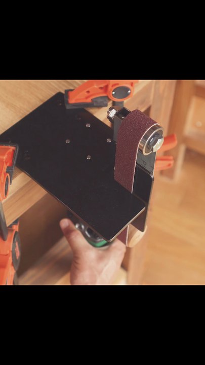 Lv99 Angle grinder hack / Meuleuse d’angle niveau 99
